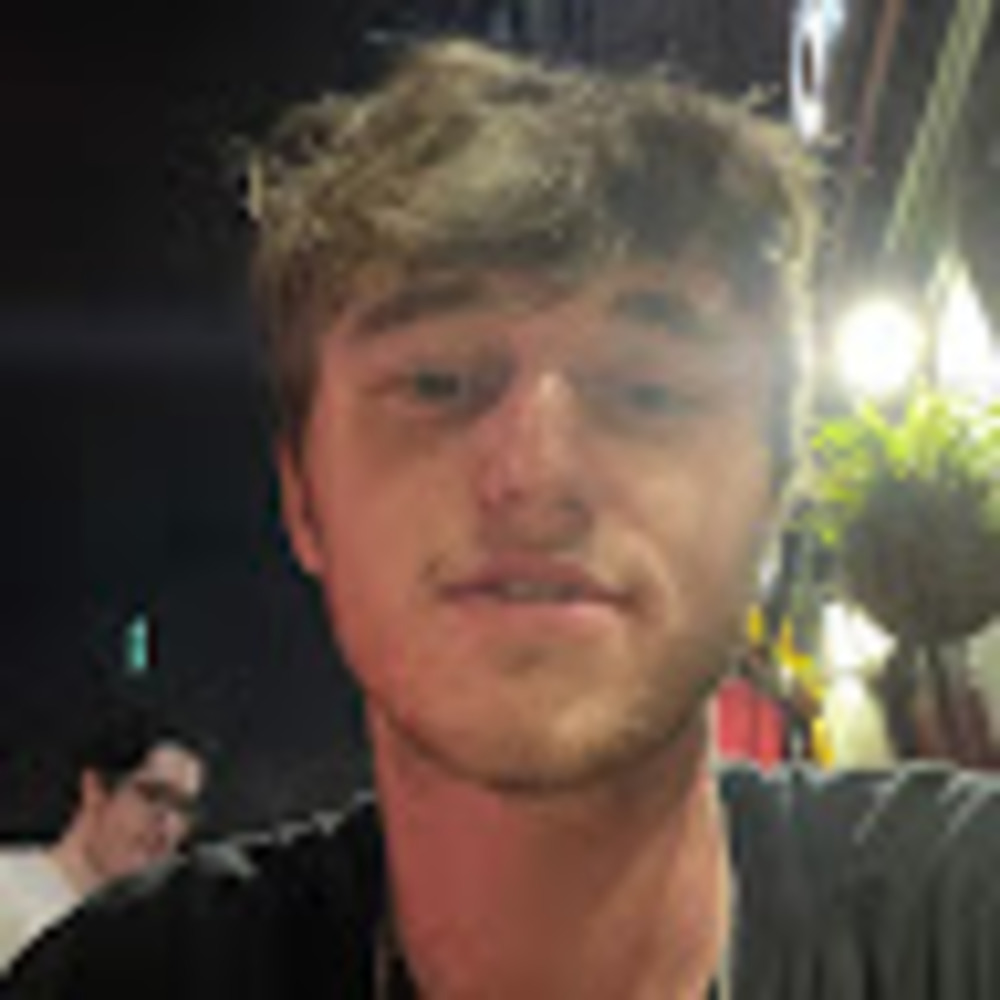 Meet your Posher, Ethan
